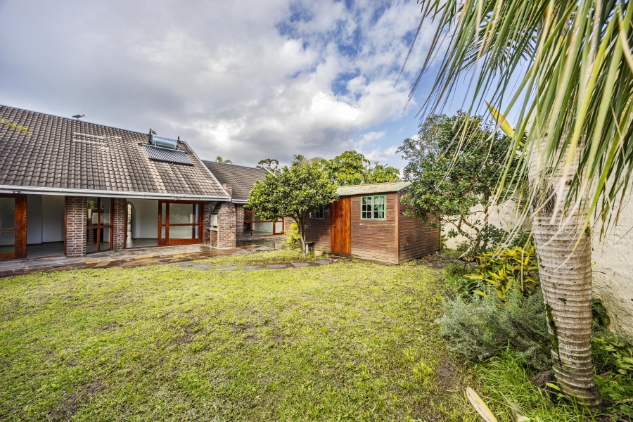 3 Bedroom Property for Sale in Bonza Bay Eastern Cape